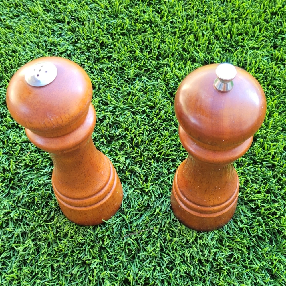 Mr Dudley wood pepper mill and salt shaker
